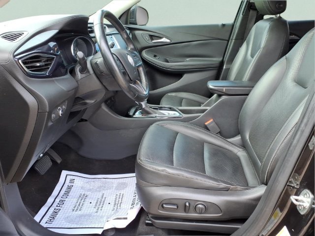 Used 2022 Buick Encore GX Essence FWD image 18