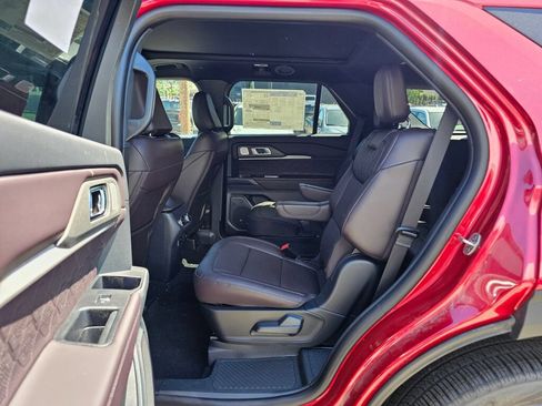 New 2026 Ford Explorer Platinum w/ LUX Leather Package AWD/4WD image 12
