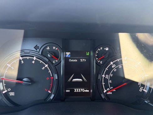 Used 2023 Toyota 4Runner SR5 Premium image 21