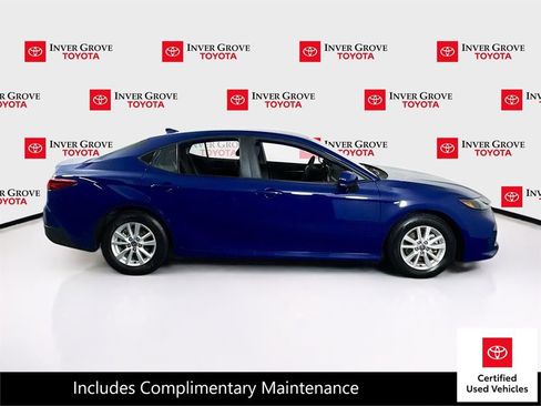Certified 2025 Toyota Camry LE image 5