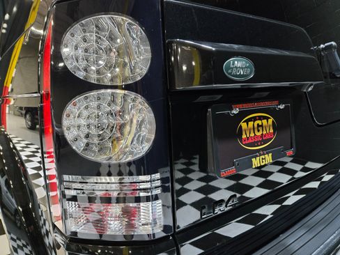 Used 2015 Land Rover LR4 HSE LUX image 28