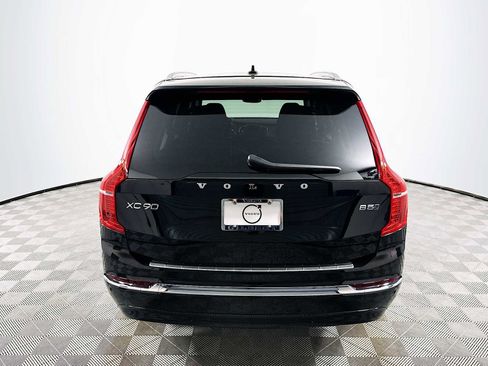 Used 2025 Volvo XC90 B5 Plus w/ Protection Package Premier image 6