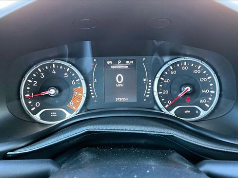 Used 2020 Jeep Renegade Altitude image 21