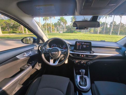 Used 2022 Kia Forte LXS FWD image 24