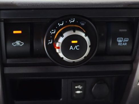 Used 2014 Toyota 4Runner SR5 AWD/4WD image 47