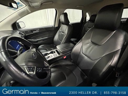 Used 2022 Ford Edge Titanium image 28