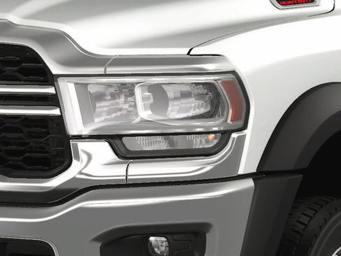 New 2023 RAM 4500 Tradesman RWD image 13