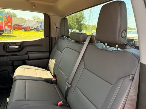 New 2026 Chevrolet Silverado 1500 W/T w/ WT Value Package AWD/4WD image 27