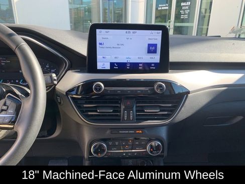 Used 2022 Ford Escape SEL AWD/4WD image 18