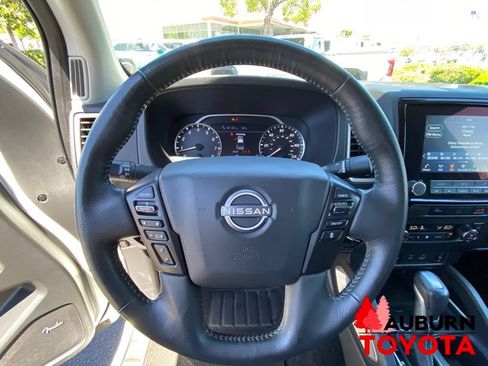 Used 2023 Nissan Frontier SV w/ SV Convenience Package AWD/4WD image 33