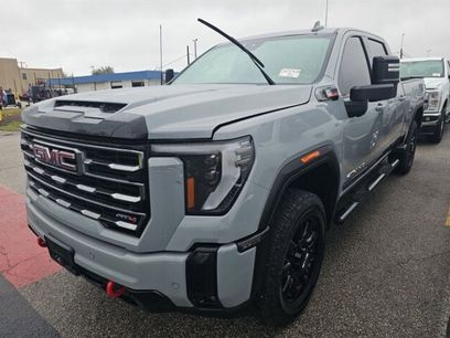 Used 2025 GMC Sierra 2500 AT4