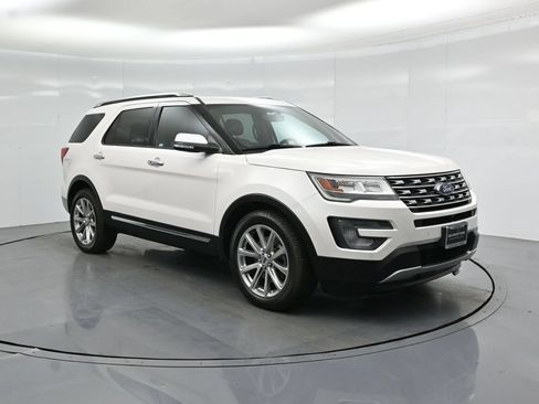 Certified 2017 Ford Explorer Limited FWD image 56