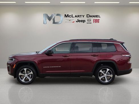 New 2026 Jeep Grand Cherokee L Limited AWD/4WD image 3