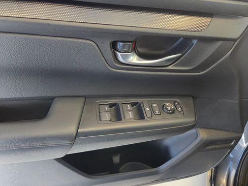 Certified 2025 Honda CR-V EX image 14