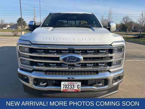 Used 2024 Ford F350 Lariat w/ Chrome Package image 2