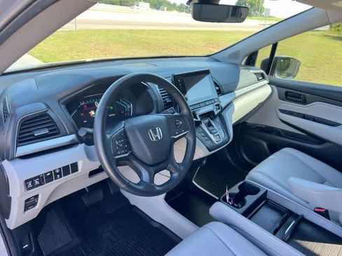 Used 2024 Honda Odyssey EX-L image 15