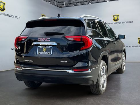Used 2020 GMC Terrain SLT image 5