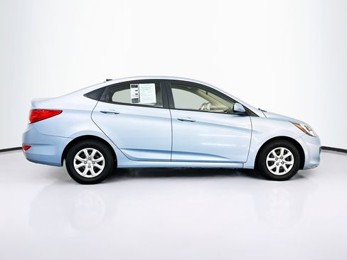 Used 2014 Hyundai Accent GLS FWD image 10