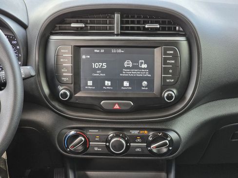 Used 2021 Kia Soul LX image 18