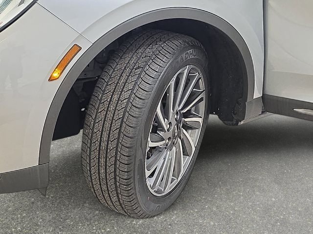 Certified 2023 Lincoln Corsair Reserve AWD/4WD image 28