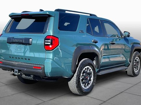 Certified 2025 Toyota 4Runner TRD Off-Road Premium image 11