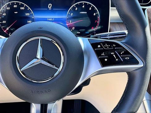 Certified 2024 Mercedes-Benz GLC 300 4MATIC image 21