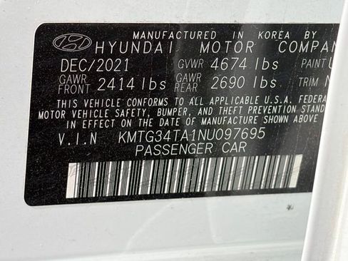 Used 2022 Genesis G70 2.0T image 21