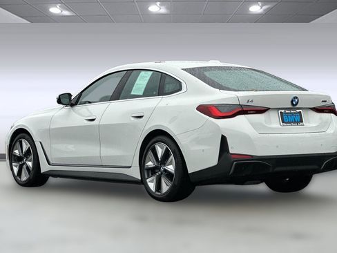 Used 2025 BMW i4 eDrive40 w/ Premium Package image 3