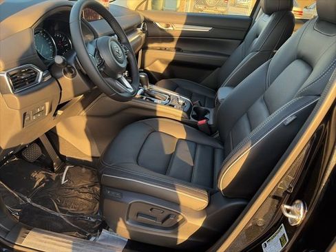 New 2025 MAZDA CX-5 AWD 2.5 S w/ Premium Plus Pkg image 21