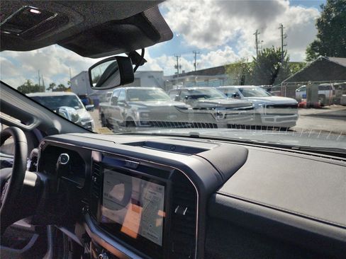 New 2026 Ford F350 Lariat w/ Chrome Package image 30