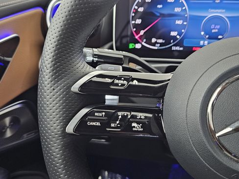 Used 2024 Mercedes-Benz CLE 450 4MATIC Cabriolet image 23