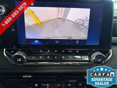Used 2023 Chevrolet Colorado Z71 w/ Z71 Convenience Package 2 AWD/4WD image 16
