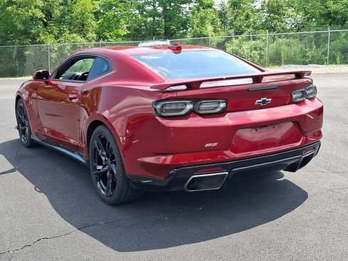 Used 2022 Chevrolet Camaro SS RWD image 10