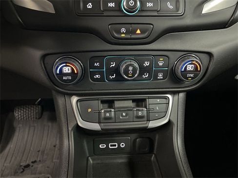 Certified 2023 GMC Terrain SLE w/ Driver Convenience Package image 17