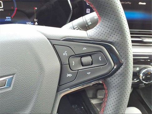 New 2026 Chevrolet Trax RS w/ Sunroof Package image 24