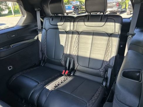 Used 2023 Jeep Grand Cherokee L Summit AWD/4WD image 24
