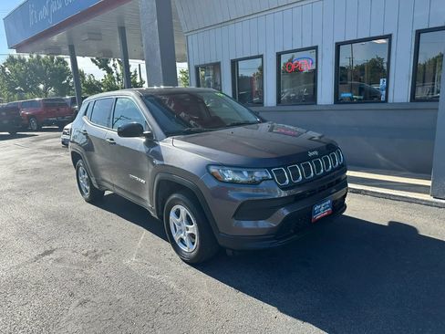 Used 2022 Jeep Compass Sport AWD/4WD image 32