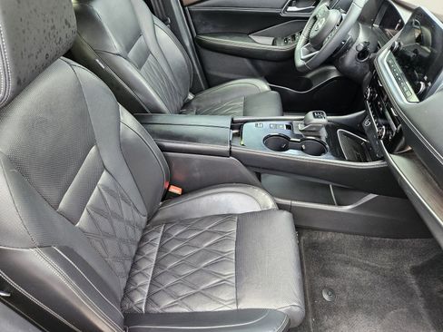 Used 2023 Nissan Rogue Platinum w/ Platinum Premium Package image 17