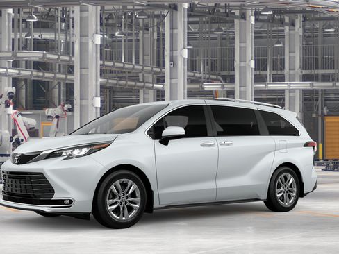 New 2026 Toyota Sienna Limited FWD image 2