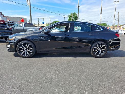 Used 2024 Chevrolet Malibu RS FWD image 2