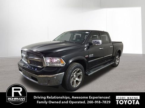 Used 2018 RAM 1500 Laramie w/ Convenience Group AWD/4WD image 1