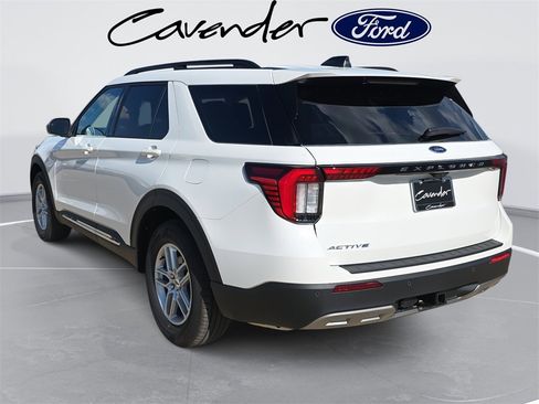 New 2025 Ford Explorer Active w/ Active Comfort Package image 7