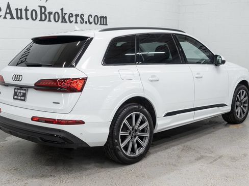 Used 2023 Audi Q7 2.0T Premium Plus w/ Premium Plus Package AWD/4WD image 42