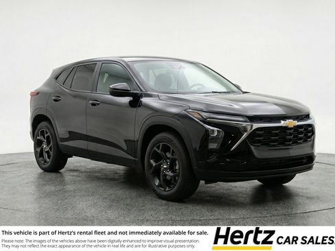 Used 2025 Chevrolet Trax LT w/ LT Convenience Package image 1