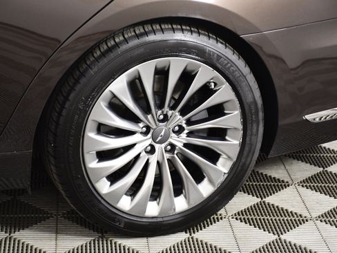 Used 2019 Genesis G90 5.0 Ultimate AWD/4WD image 56