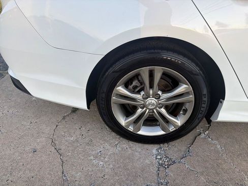 Used 2018 Hyundai Sonata SEL w/ Tech Package 02 FWD image 34