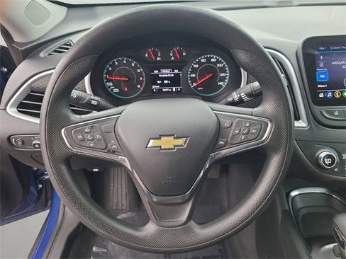 Used 2023 Chevrolet Malibu LT image 27