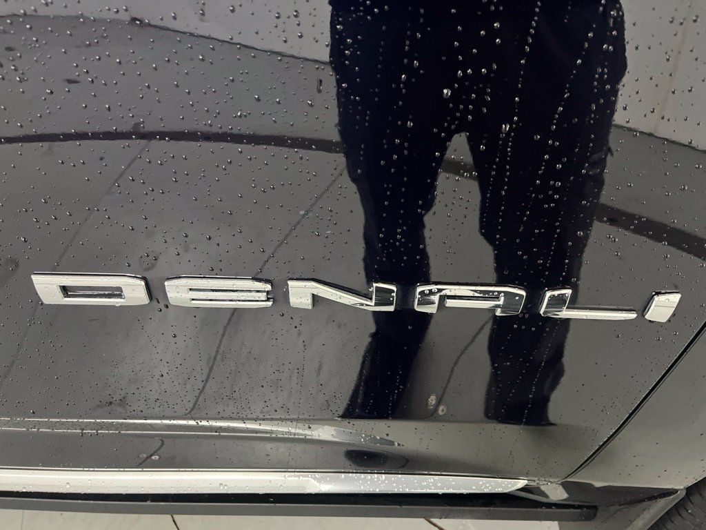 Used 2022 GMC Yukon Denali AWD/4WD image 56