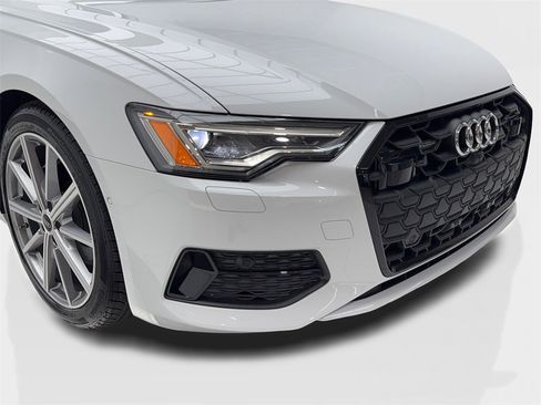 Used 2025 Audi A6 2.0T Premium w/ Convenience Plus Package image 3