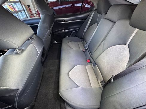 Used 2023 Toyota Camry LE image 40